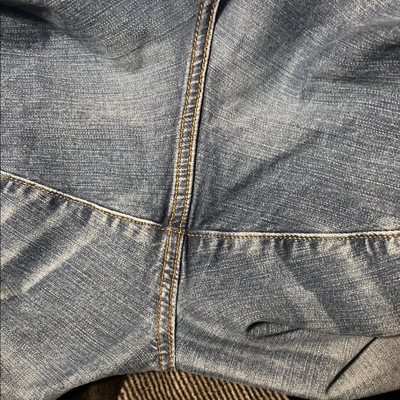 Torrid #Feelthefit Crop Boyfriend Vintage Stretch Blue Distressed Jeans size 22 - Picture 14 of 15